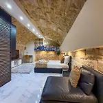 154 - Urban Atelier Home Cinema In Paris